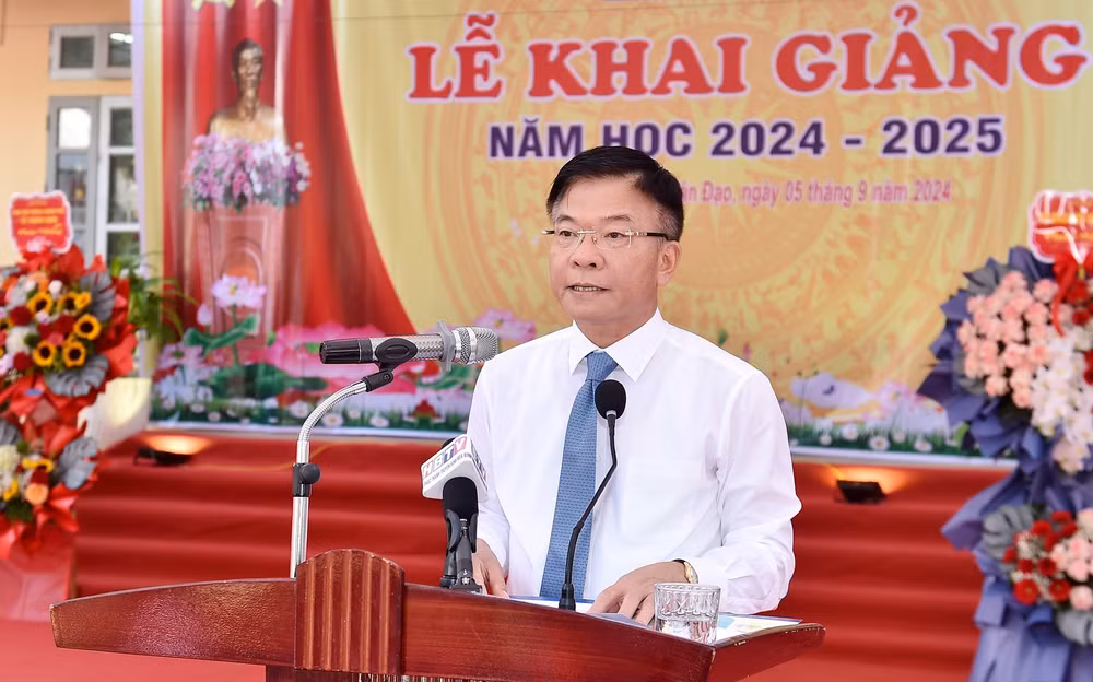 nha truong gan voi gia dinh va xa hoi kien tri thuc hien muc tieu nang cao chat luong giao duc hinh 1