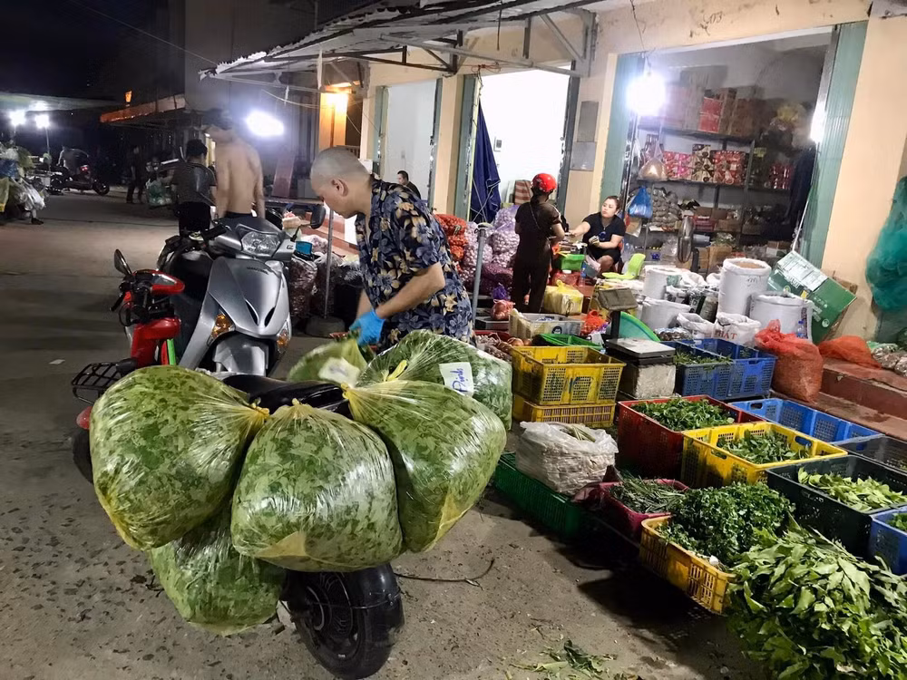 lao cai tap nap cho dem chau uy hinh 11