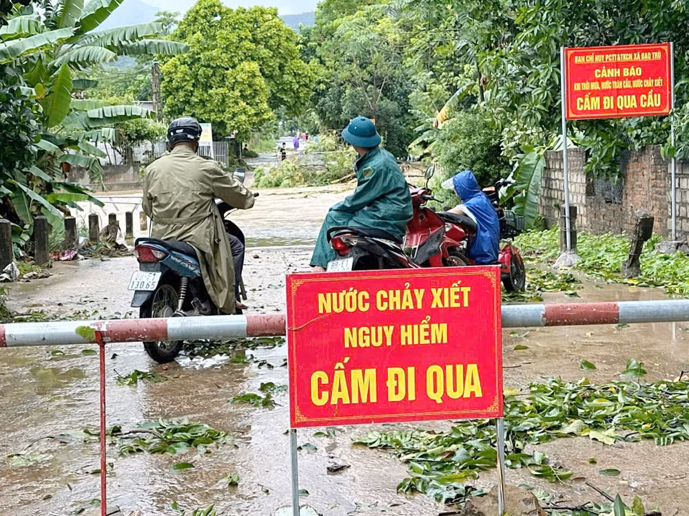 tam dao tam dung cac hoat dong du lich hinh 1