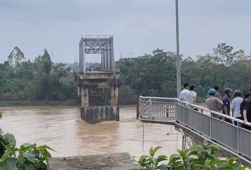 cam cau tu my cau trung ha va cau phong chau hinh 1