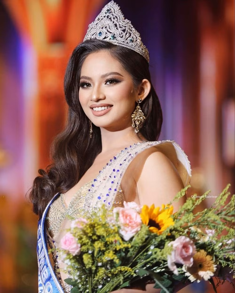 nguoi dep chanreaksmey loy dang quang hoa hau campuchia 2024 hinh 1