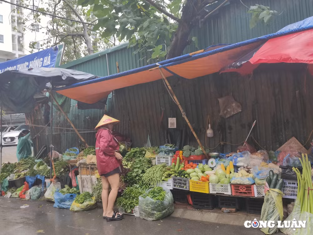 bi thu ha noi khong de xay ra thieu luong thuc thuc pham thuoc men vat tu y te hinh 2
