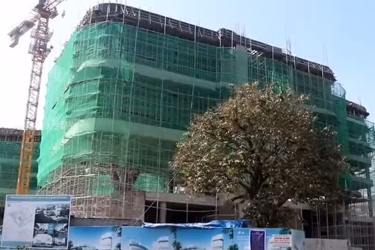 Tuyên Quang: Sập sàn bê tông dự án Rạp Tháng 8 làm 1 người tử vong
