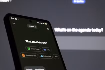 Gen Z ngày càng lo sợ AI khi làn sóng sa thải lan rộng