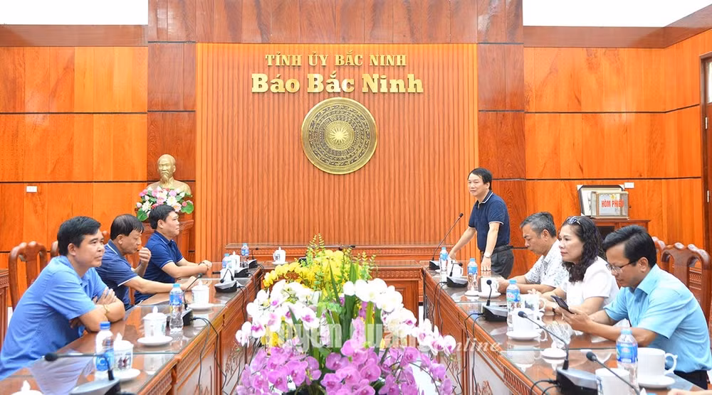 bao tuyen quang hoc tap chia se kinh nghiem ve chuyen doi so san xuat tac pham bao chi chat luong hinh 1