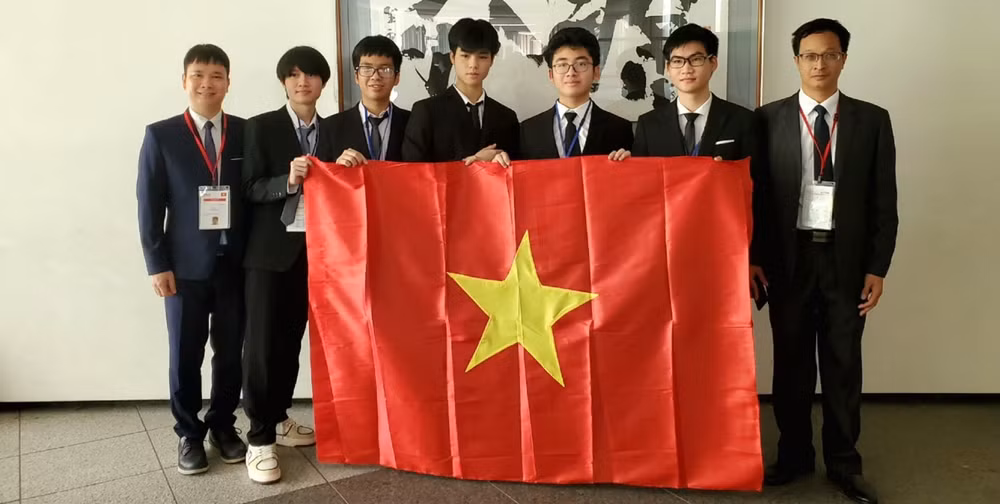 hoc sinh viet nam gianh 2 huy chuong vang olympic vat ly quoc te hinh 1