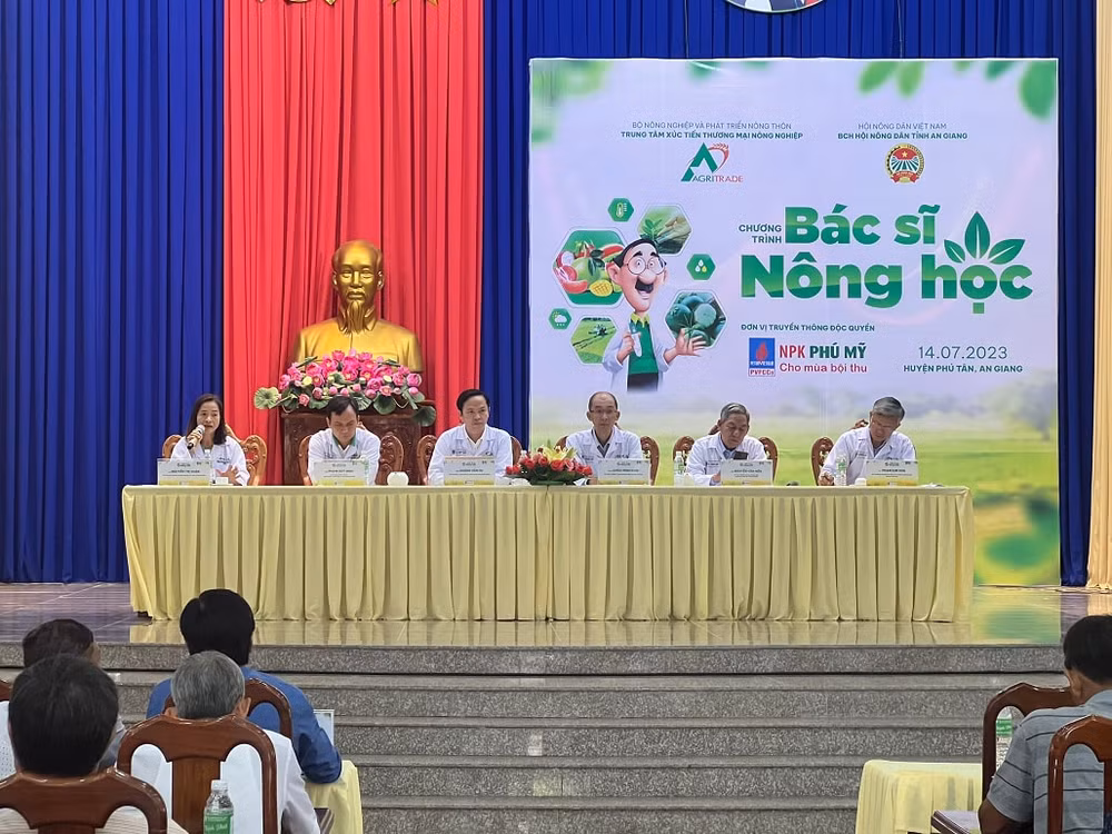 phan bon phu my tiep tuc dong hanh cung chuong trinh bac si nong hoc hinh 1