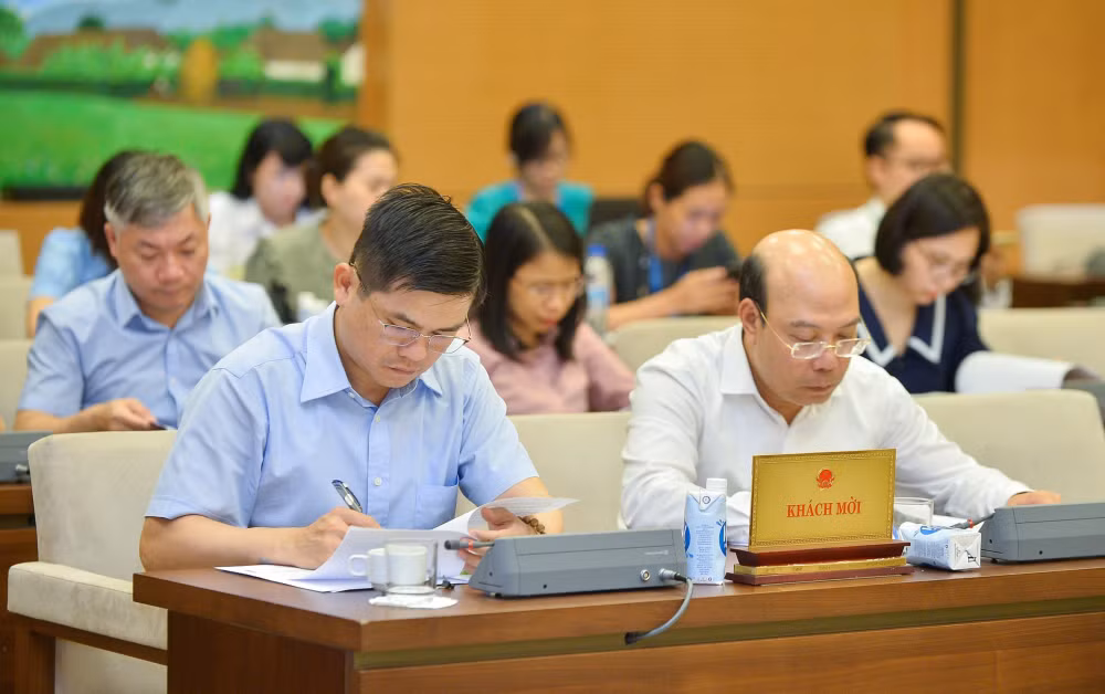 uy ban thuong vu quoc hoi se xem xet thong qua nghi quyet ve sap xep don vi hanh chinh cap huyen xa hinh 2