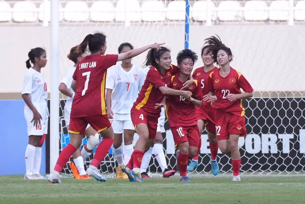 thang nghet tho myanmar u19 nu viet nam vao chung ket u19 dong nam a hinh 1