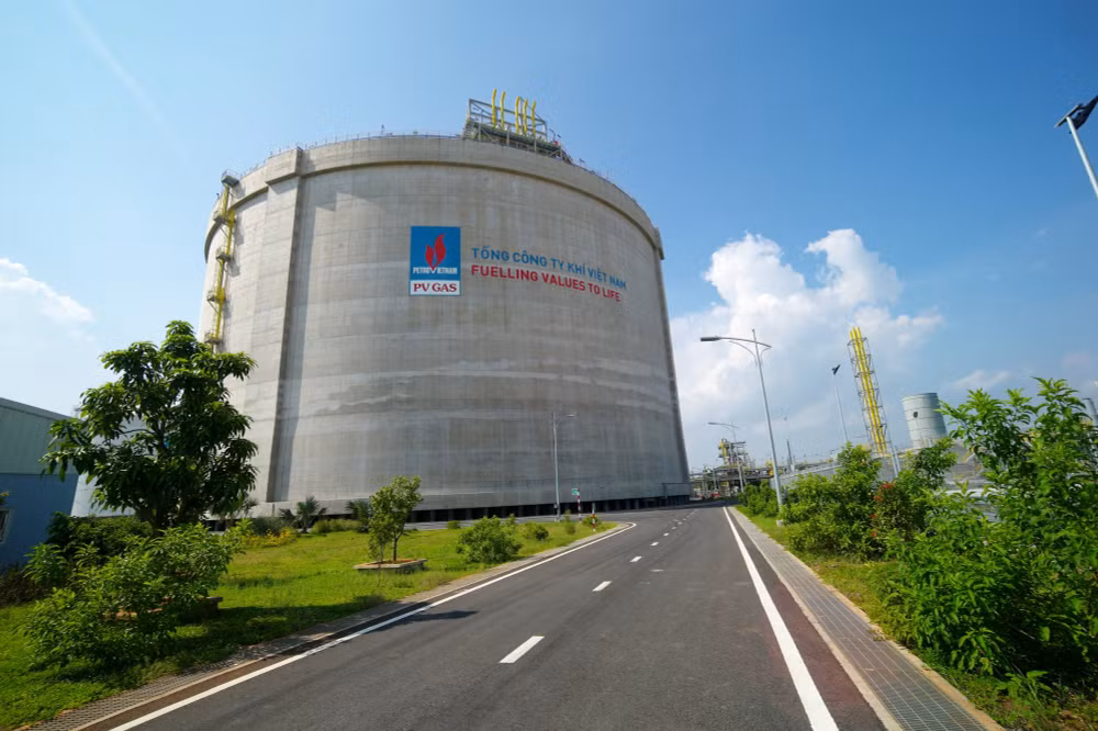pv gas va chuyen tau lng dau tien ve viet nam hinh 2