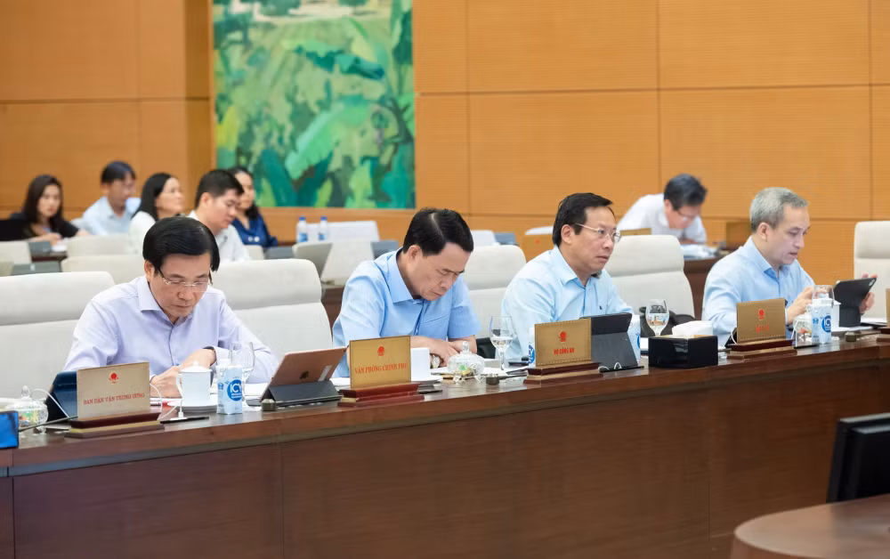 tang cuong cong tac giam sat cac van de noi com duoc cu tri va nhan dan quan tam hinh 4
