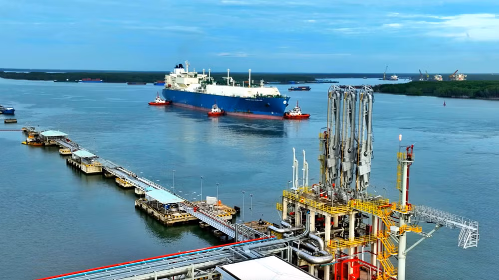 pv gas hoan thanh tiep nhan gan 70000 tan lng dau tien ve kho thi vai hinh 3