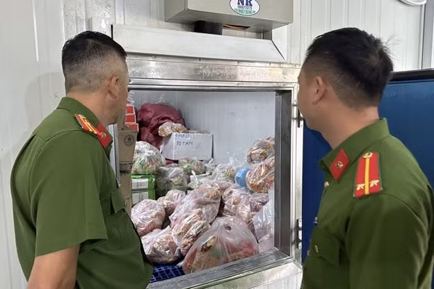 cung cap thuc pham khong ro nguon goc vao quan an o da lat mot doanh nghiep bi phat 152 trieu dong hinh 1