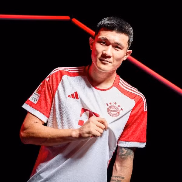 kim min jae hau ve hay nhat serie a chinh thuc ra mat bayern hinh 1