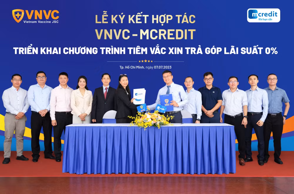 mcredit hop tac voi vnvc cung cap giai phap tai chinh bao ve suc khoe nguoi dan hinh 1