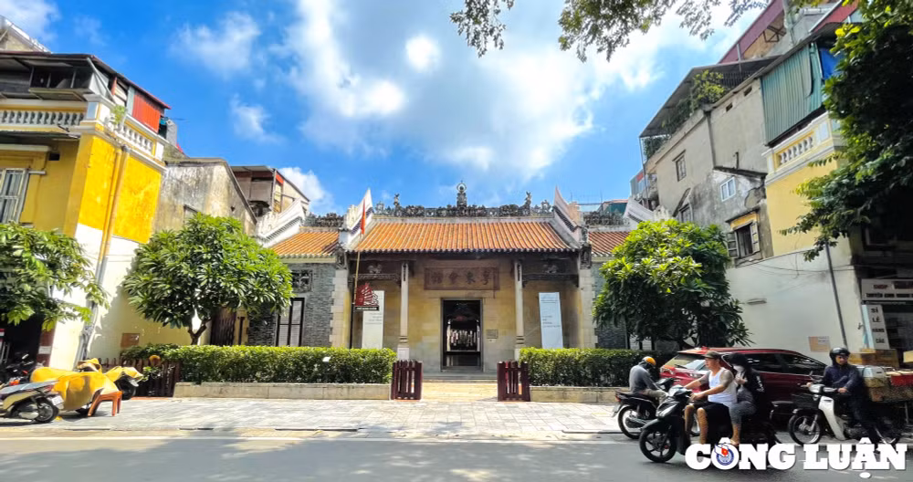 ghe tham hoi quan quang dong khong gian van hoa doc dao giua long ha noi hinh 1