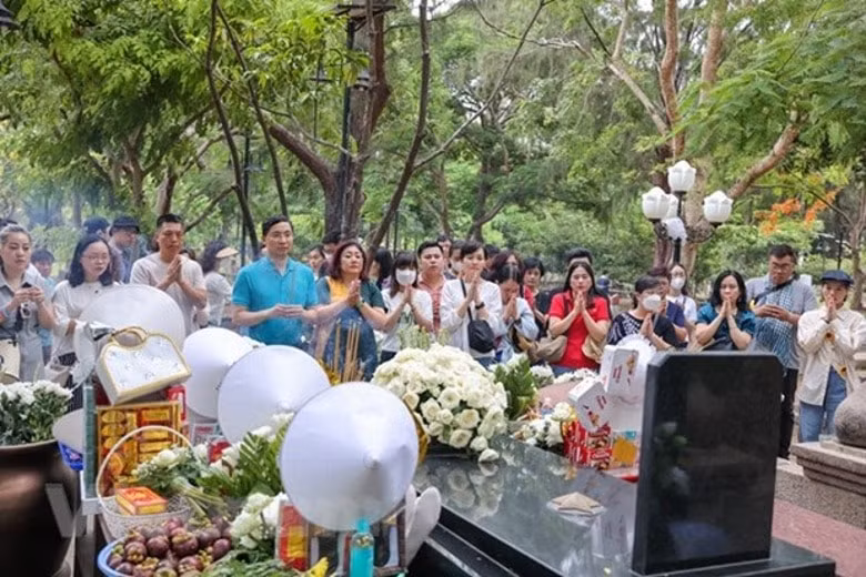 chuong trinh nghe thuat ban hung ca bat diet tai hien ve dep su cao quy cua long yeu nuoc hinh 3