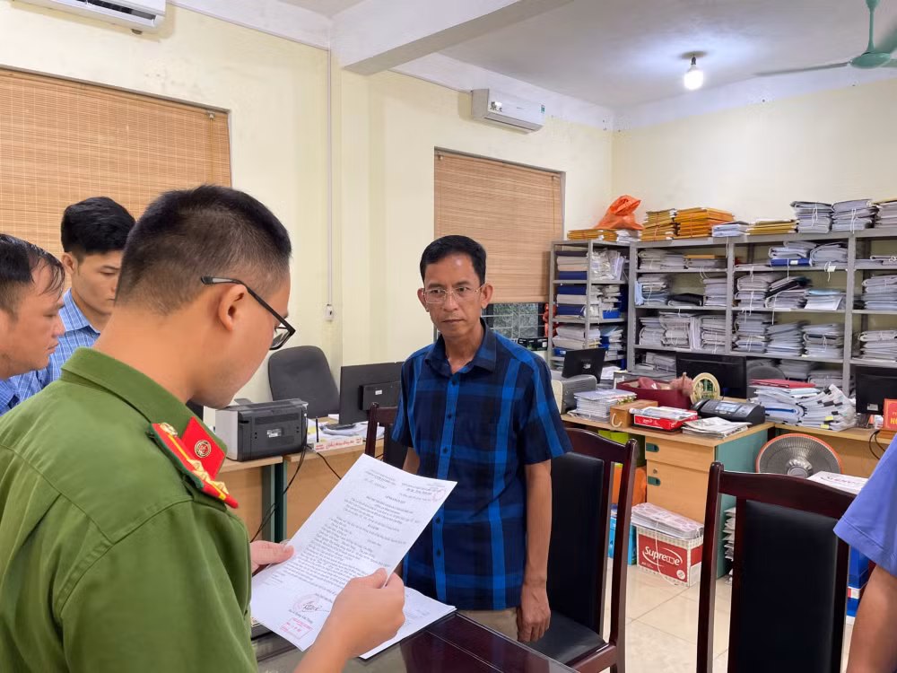 quyet toan tien sai quy dinh nguyen giam doc ban quan ly du an tai cao bang bi khoi to hinh 1