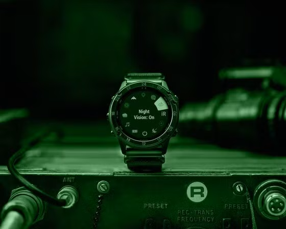garmin ra mat dong ho thong minh tactix delta solar tai viet nam hinh 3