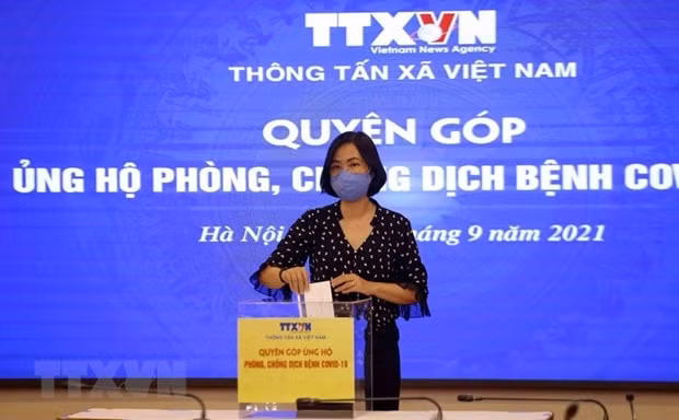 can bo nhan vien ttxvn chung tay ung ho cong tac phong chong dich covid 19 hinh 1
