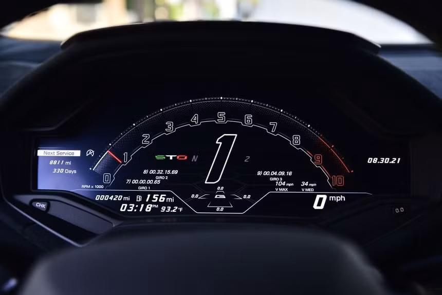 sieu xe lamborghini huracan sto duoc rao ban voi gia hon nua trieu usd hinh 13