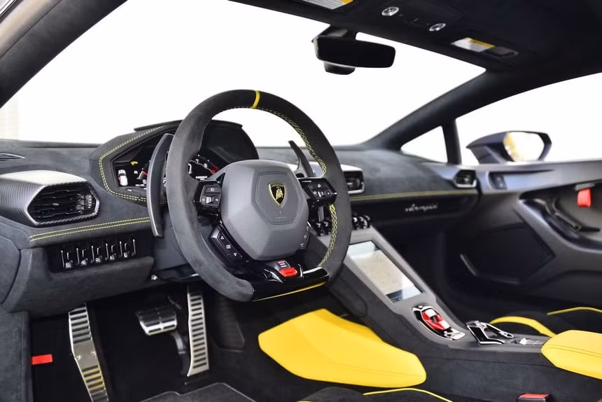 sieu xe lamborghini huracan sto duoc rao ban voi gia hon nua trieu usd hinh 7