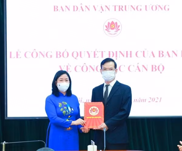 ong trieu tai vinh giu chuc pho truong ban dan van trung uong hinh 1