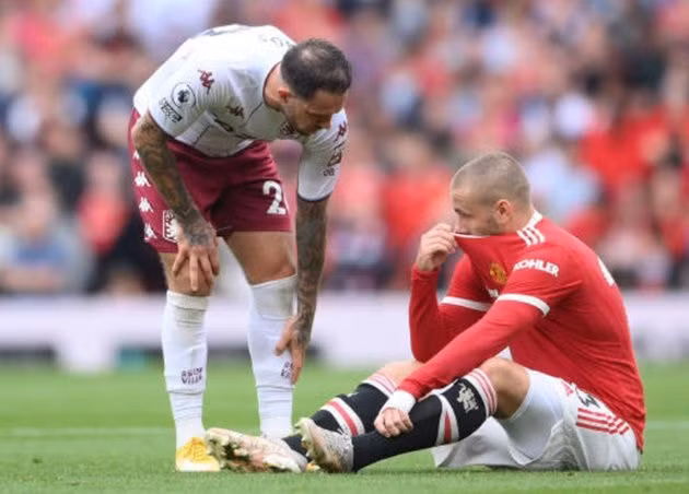 cham diem mu 0 1 aston villa ronaldo va fernandes gay that vong hinh 2