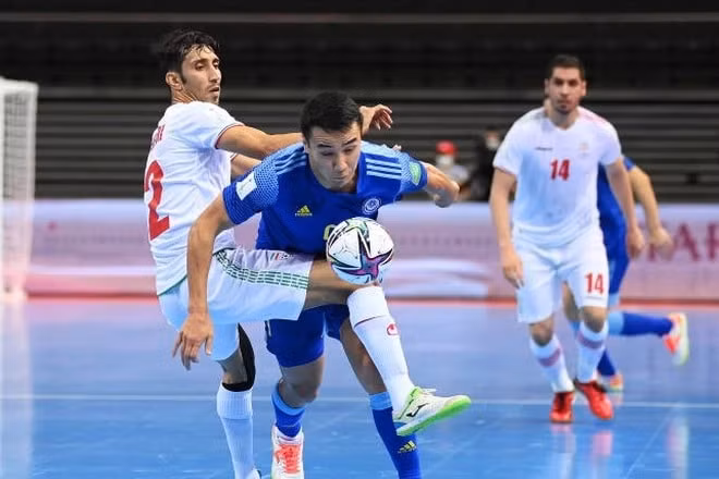 danh bai tuyen futsal iran kazakhstan vao ban ket world cup futsal 2021 hinh 2