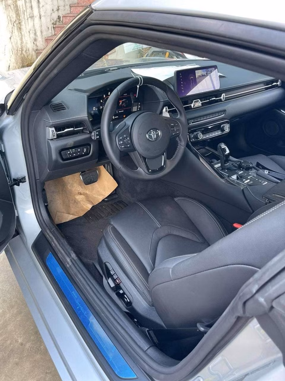 toyota supra 2021 dau tien vua cap ben viet nam hinh 4