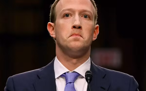 co dong phan no khi biet facebook tra 49 ty usd de bao che cho mark zuckerberg hinh 1
