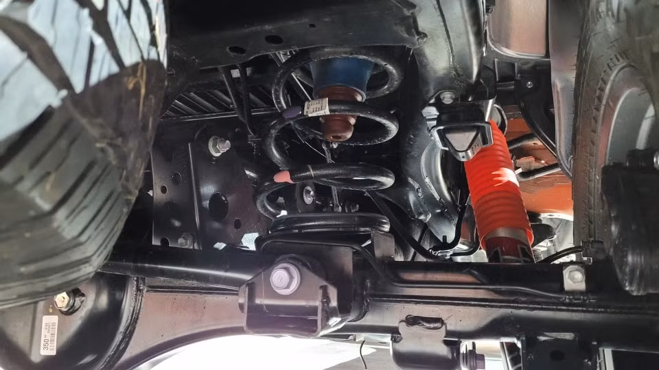 toyota tundra 2022 ra mat voi 6 bien the canh tranh voi ford f 150 hinh 10