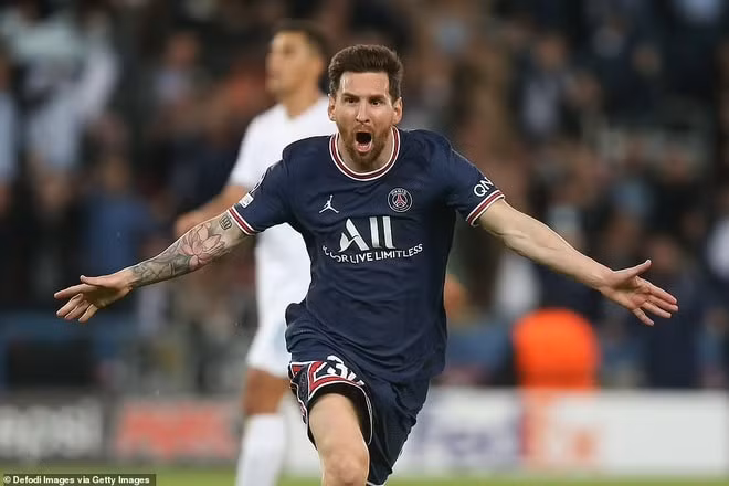 sieu sao messi san bang ky luc cua benzema o champions league hinh 1