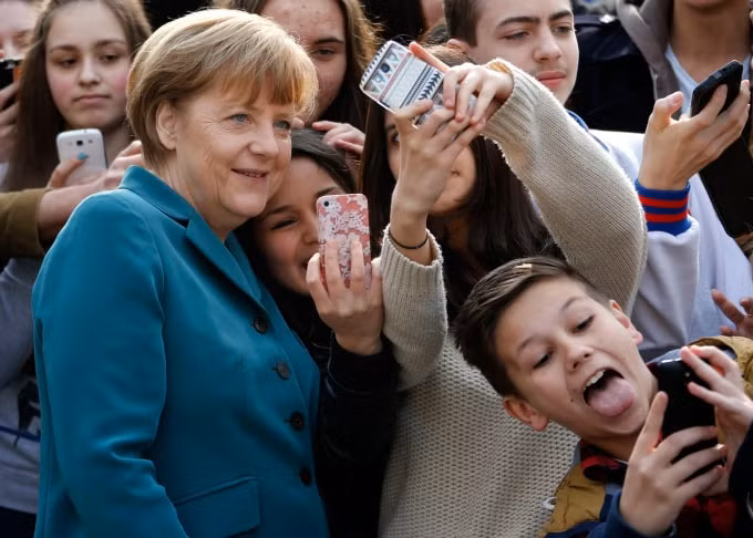 thu tuong angela merkel thien than cua nguoi nhap cu duc hinh 3