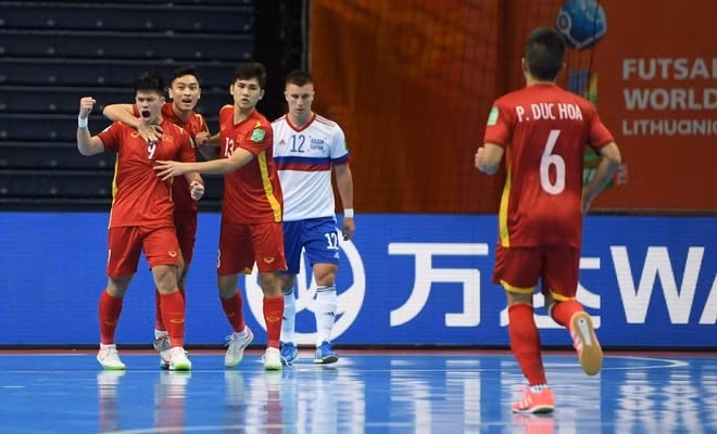 tuyen futsal viet nam thua 2 3 nga o vong 1 8 world cup hinh 2