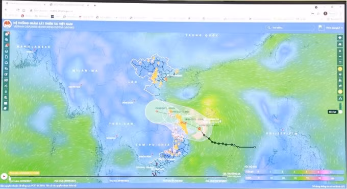 tranh tap trung ca xom vao nha van hoa tru bao roi sinh ra o dich covid 19 hinh 1
