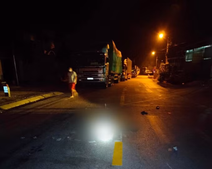 quang ninh 3 xe va cham lien hoan tren quoc lo 18 mot nguoi tu vong tai cho hinh 1