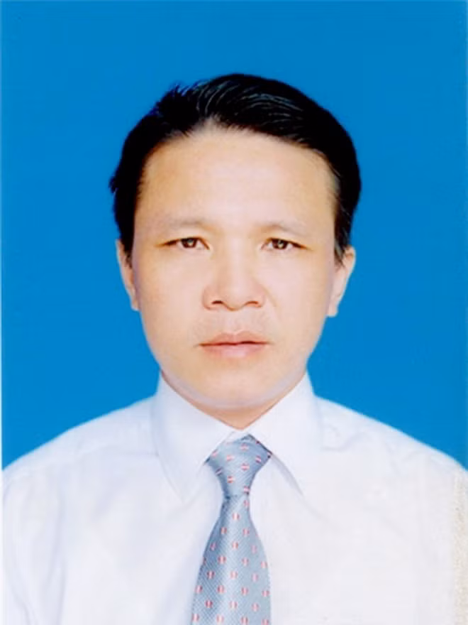 pho giam doc so khoa hoc va cong nghe lao cai xin nghi viec hinh 2