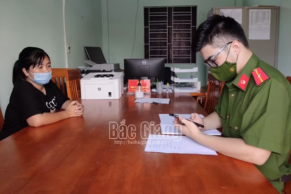 cong an tinh bac giang ngan chan doi tuong lua dao bang keu goi ung ho tien tren mang xa hoi hinh 1