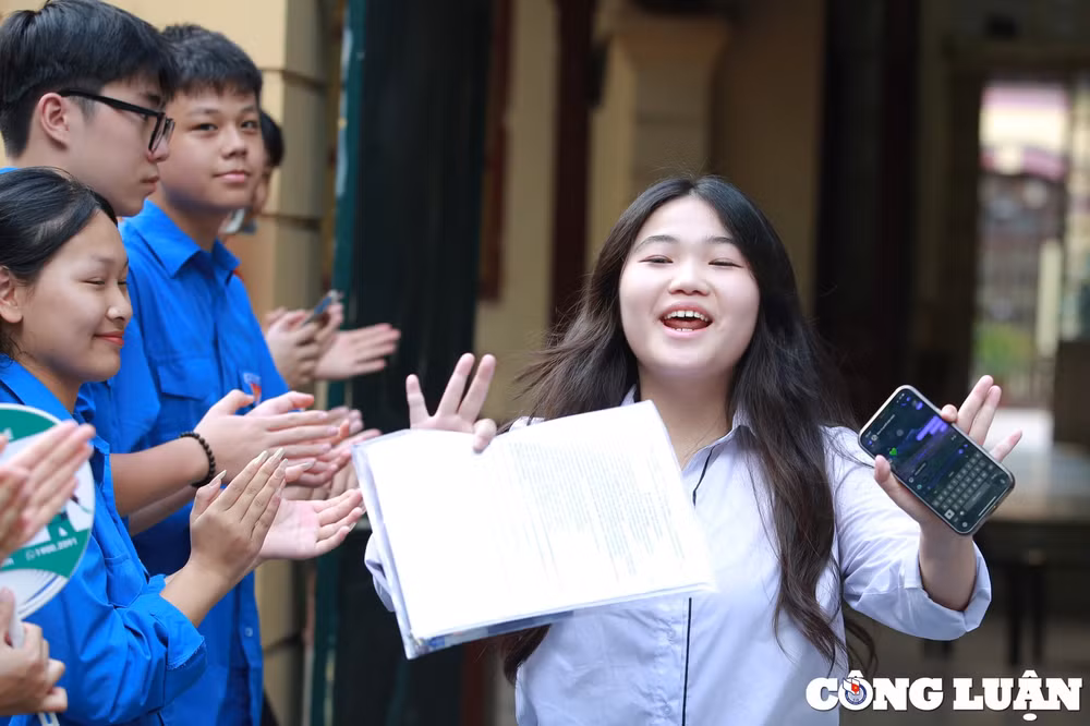 bo tuyen sinh som cong bang va ap luc hon cho thi sinh hinh 2