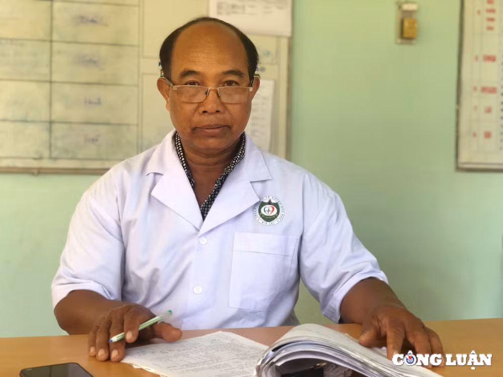 gia lai bac si cua buon lang chong hu tuc cuu song nhieu dua tre roi nhan nuoi hinh 1