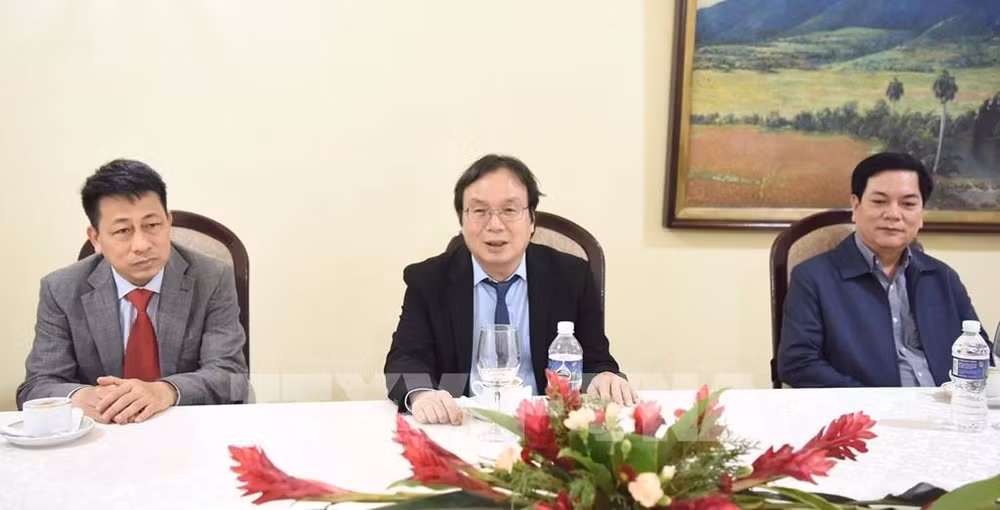 viet nam va cuba tang cuong hop tac trong linh vuc xuat ban giao duc hinh 3