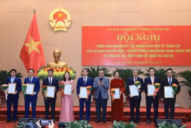 ha noi so tai chinh sau hop nhat co 8 cap pho hinh 1