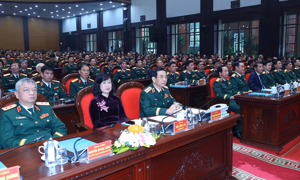 cac the he thay thuoc quan y luon xung voi niem tin yeu cua dang nha nuoc va nhan dan hinh 5