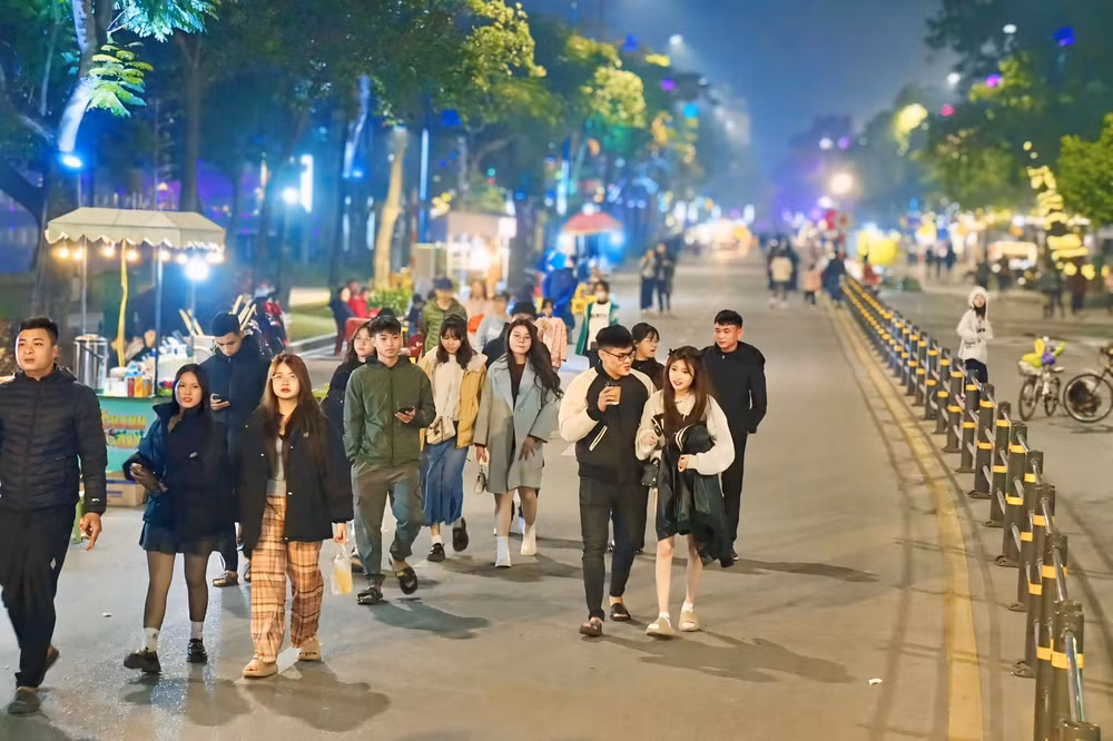pho di bo bach dang hai duong mo rong quy mo sang 3 tuyen pho hinh 1