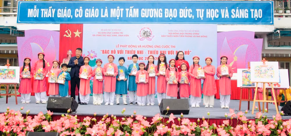 khoi dong cuoc thi bac ho voi thieu nhi huong toi ky niem 135 nam ngay sinh chu tich ho chi minh hinh 1