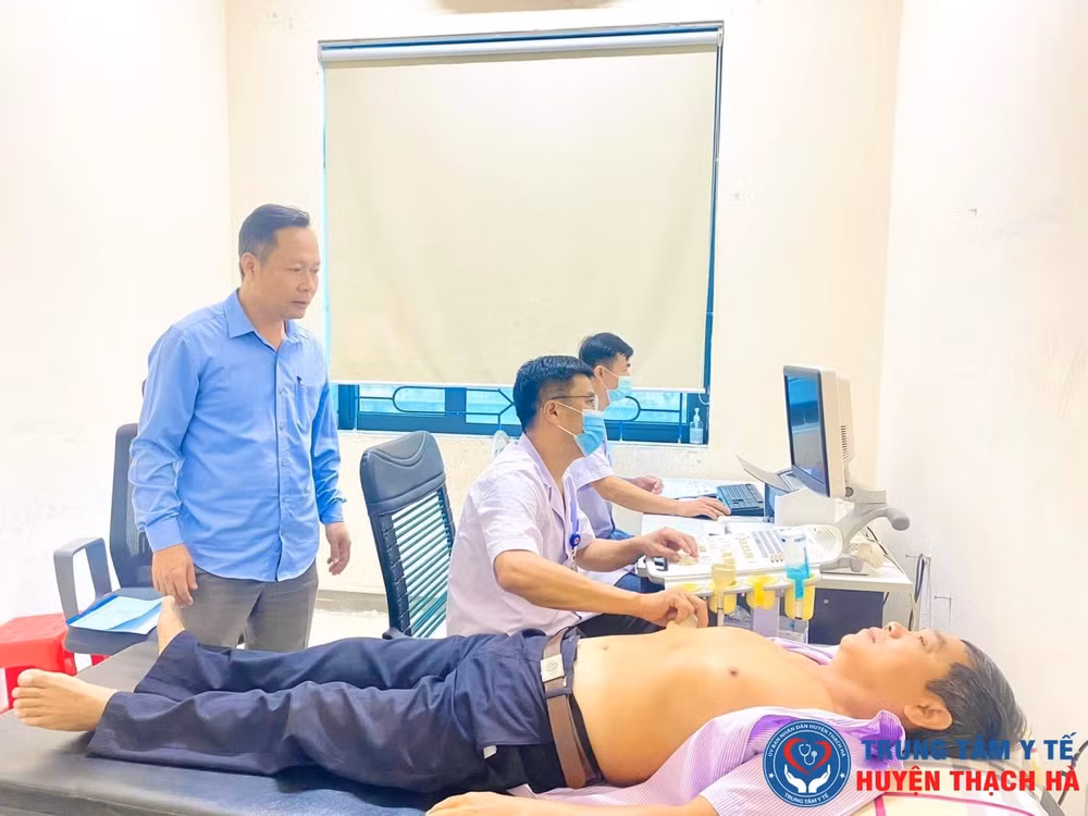 trung tam y te huyen thach ha nang cao chat luong dich vu huong toi su hai long cua nhan dan hinh 2