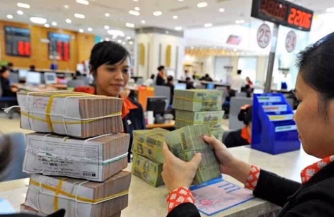 Một quấy giao dịch tại ngân hàng Sacombank - STB.