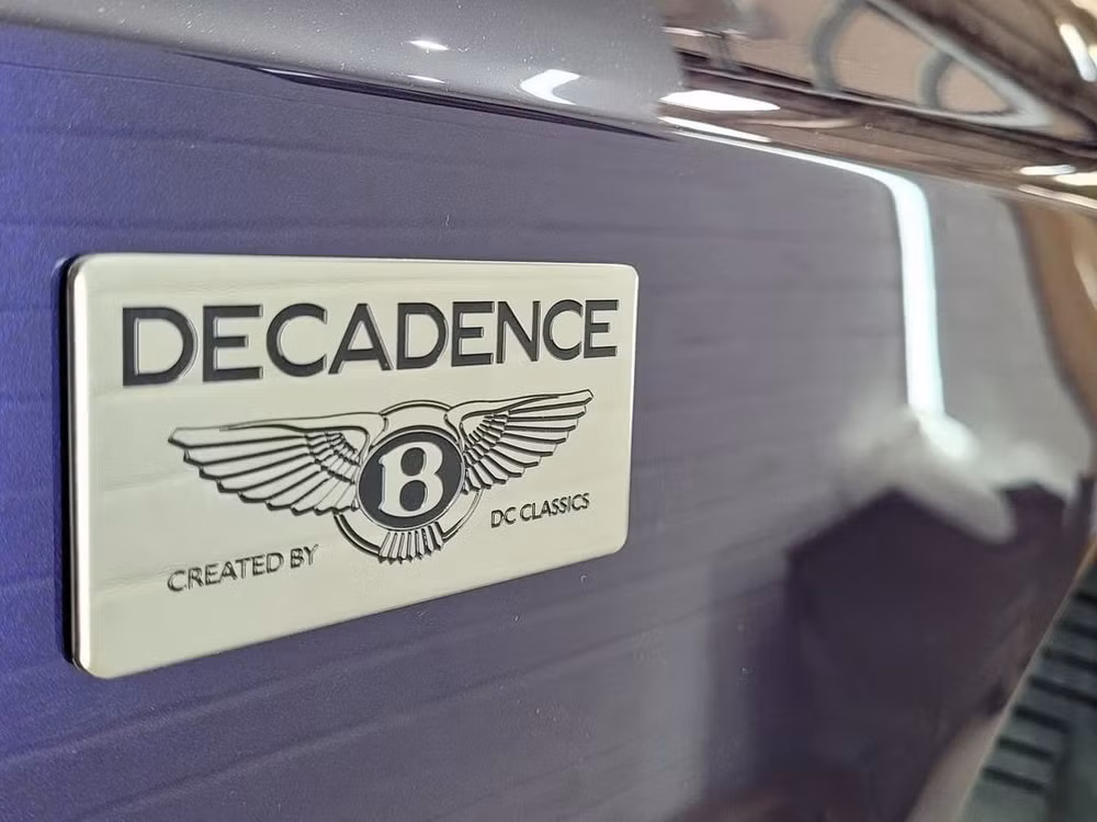 Bentley Continental Flying Spur 2005. Ảnh: DC Customs