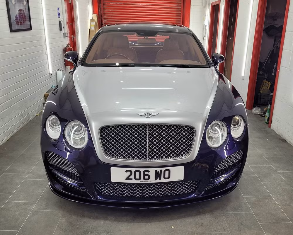 Bentley Continental Flying Spur 2005. Ảnh: DC Customs